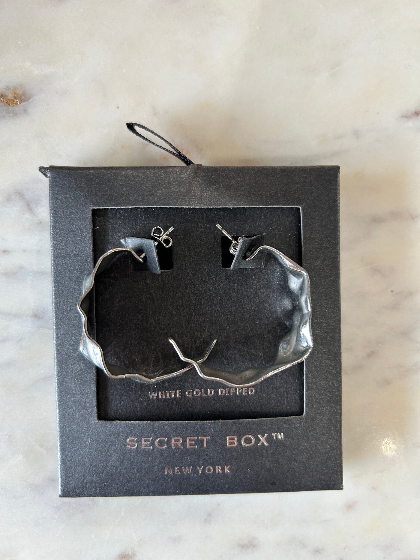 secret box 17824 earrings
