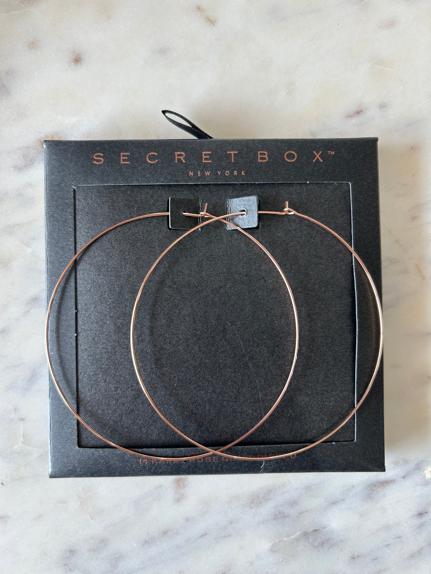 secret box 10309 earrings